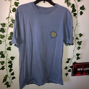 ❌SOLD - Blue quiksilver tee!